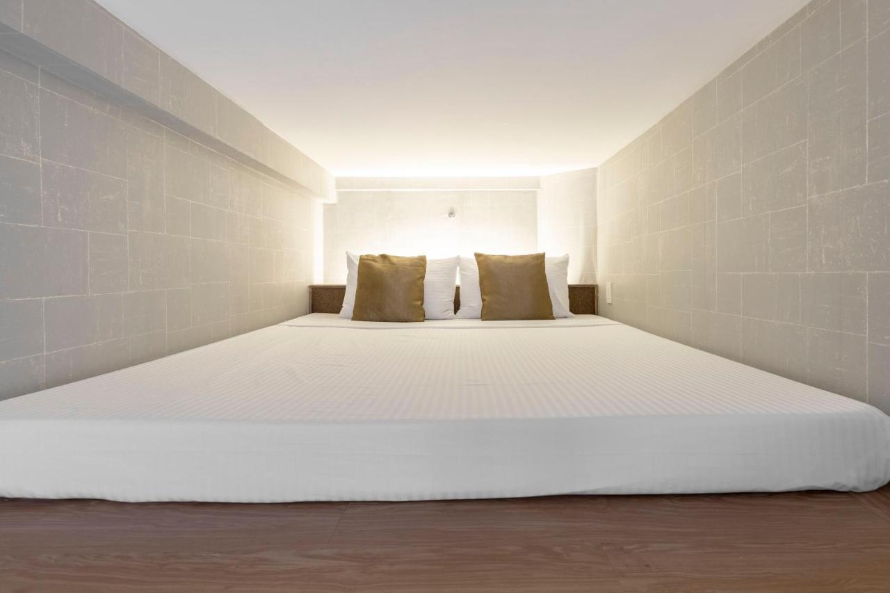 Selah Pods Hotel Manila Pasay Dış mekan fotoğraf