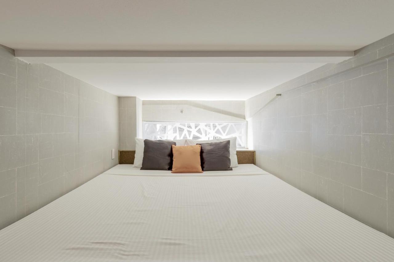 Selah Pods Hotel Manila Pasay Dış mekan fotoğraf